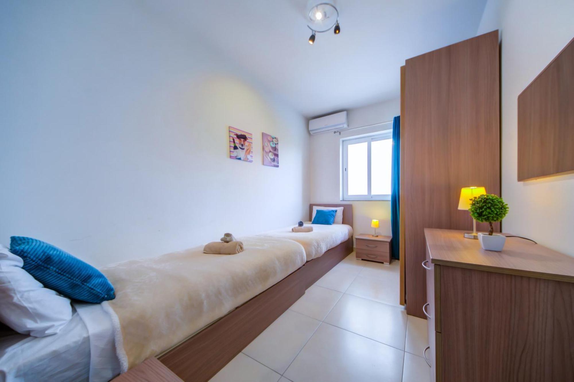 Stylish 2Br Apt With Balconies In St Julians, Paceville - Apt 6 By Vaganza Saint Julian's エクステリア 写真