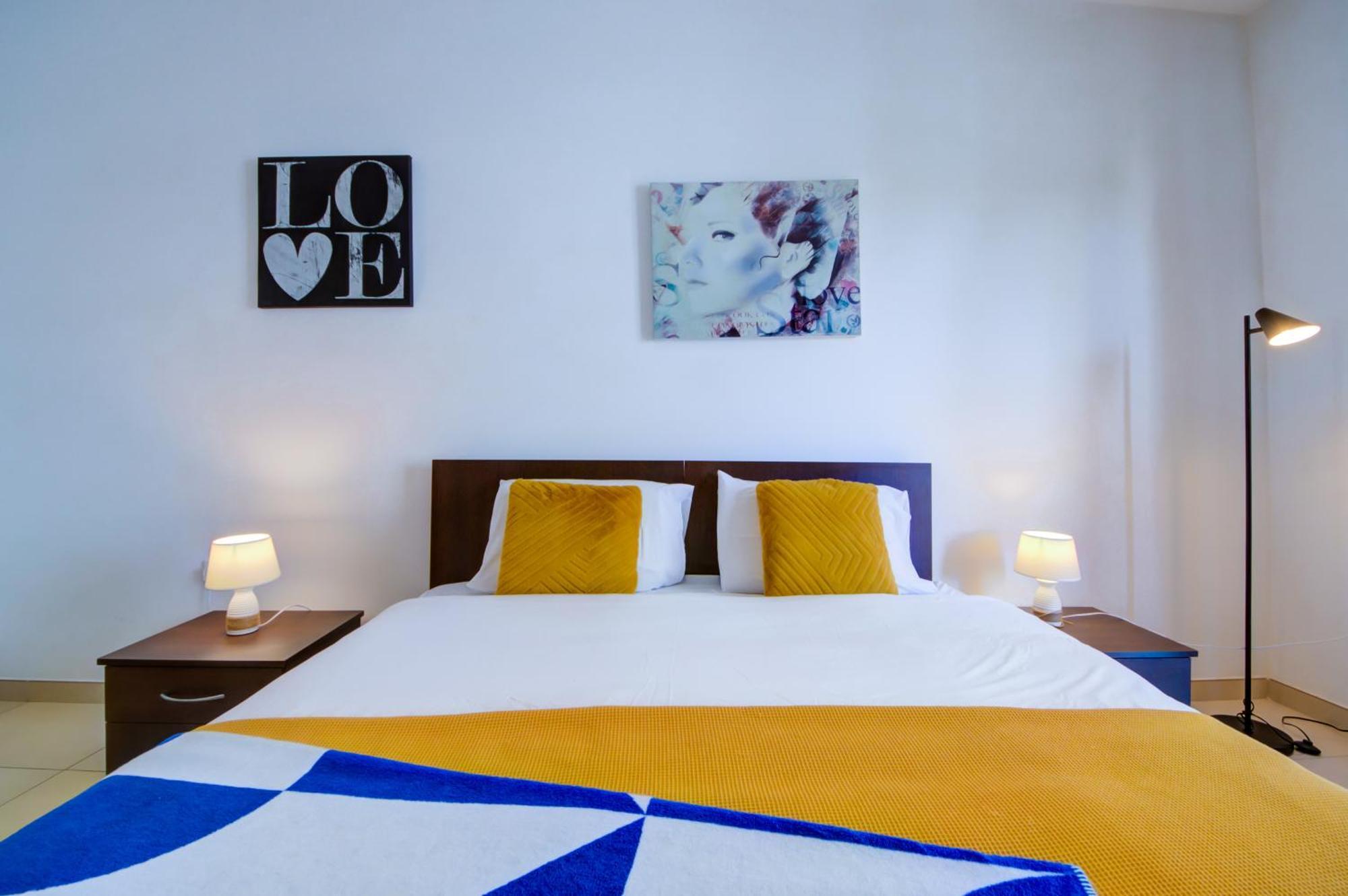 Stylish 2Br Apt With Balconies In St Julians, Paceville - Apt 6 By Vaganza Saint Julian's エクステリア 写真